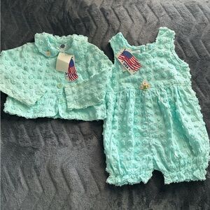 NWT Mint Green Textured Baby Outfit Set